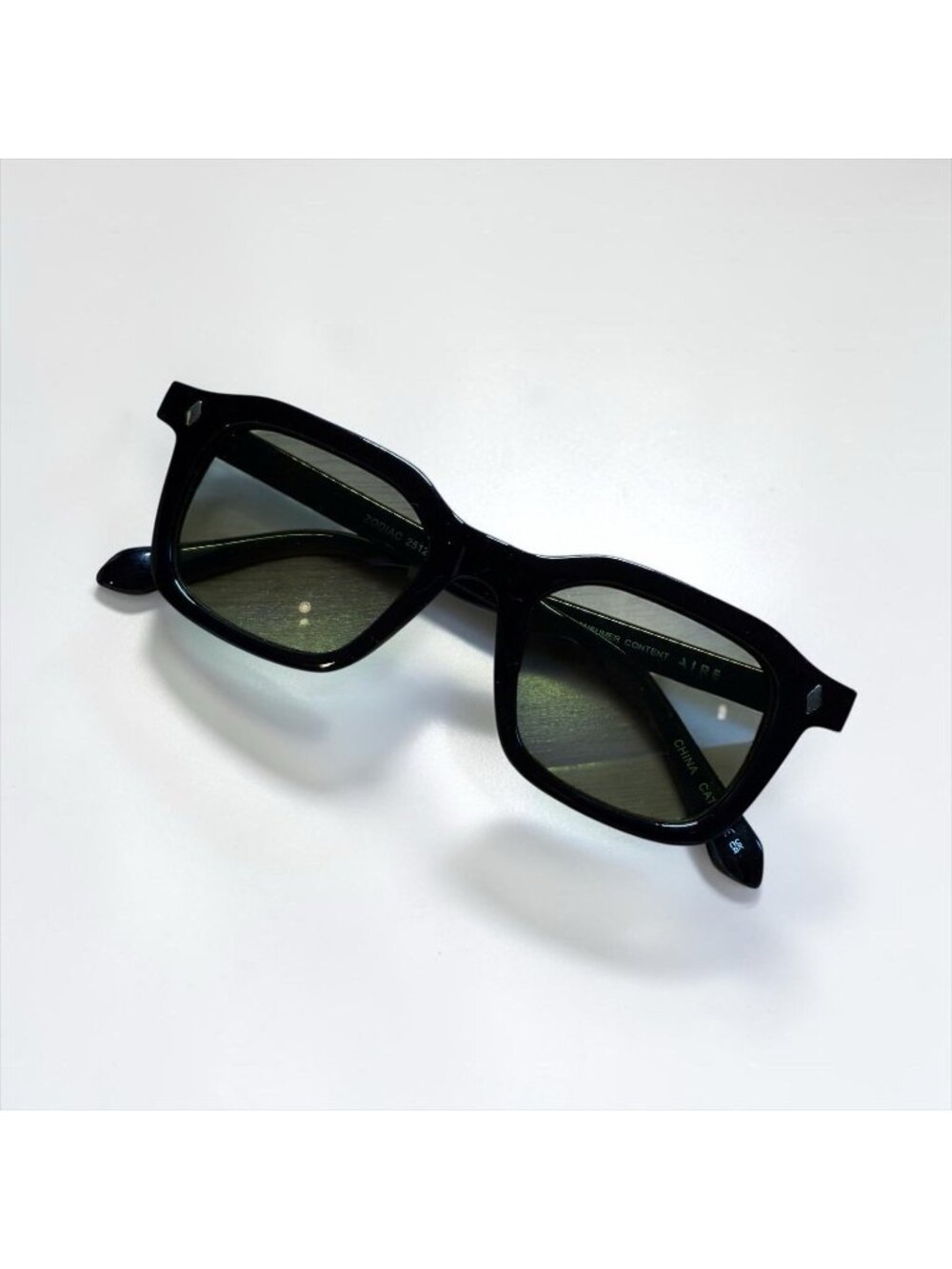 AIRE Black Rectangle Sunglasses Green Lens Retro Unisex Classic Trendy UV